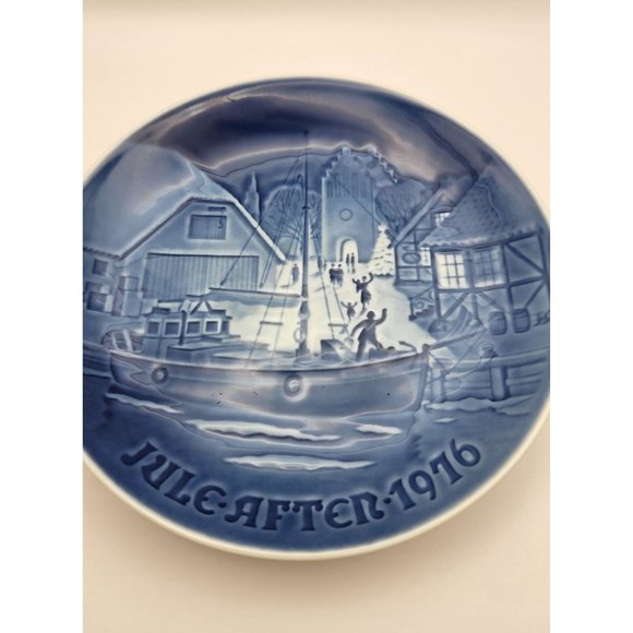 Bing & Grondahl 7" 1976 Annual Christmas Plate Copenhagen Christmas Welcome EUC - Picture 5 of 5
